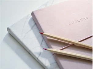 Classificação de papel comumente usado na impressão de livros
